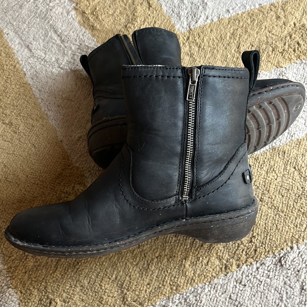 UGG ankle boots - Picture 9 of 10